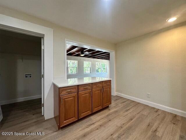 Building Photo - 80 N Palmway Ave