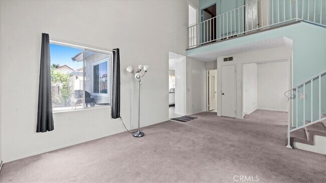 Building Photo - 10861 Mountain View Ave