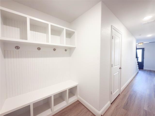 Building Photo - 114 Settlers Wy