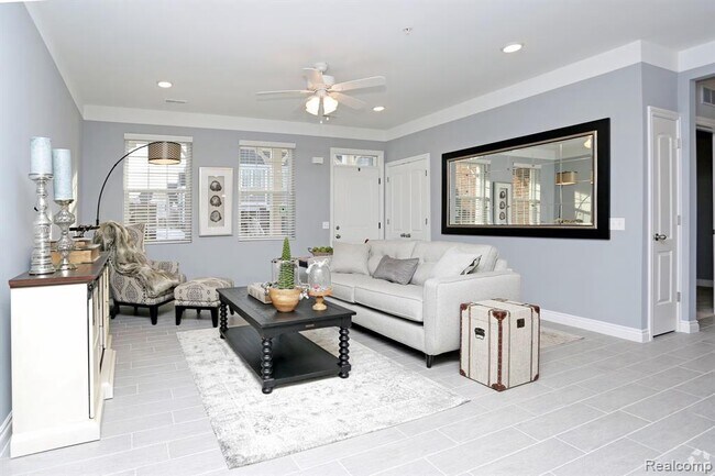 Building Photo - 54246 Baypoint Dr