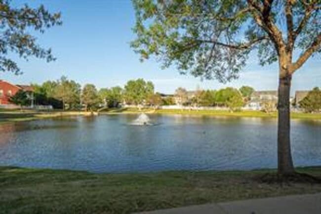 Building Photo - 1209 Chattahoochee