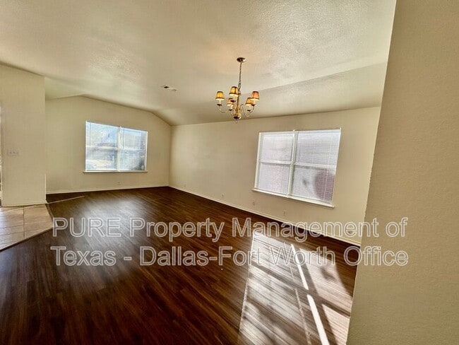 Building Photo - 1717 Wind Dancer Trail