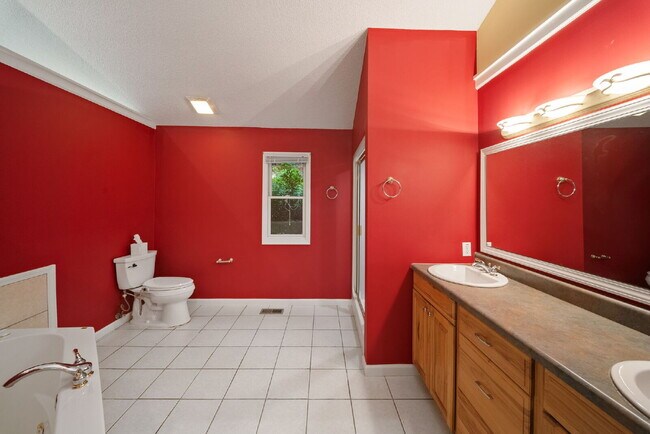Building Photo - Asheville Mountain Home with Biltmore Views | 3BR + Office & Expansive Scenic Deck