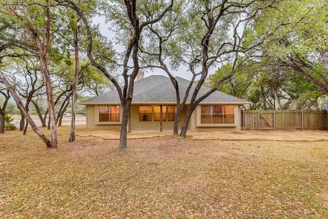 Building Photo - 300 Venture Blvd S