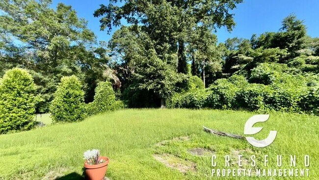 Building Photo - Charming 3 Bedroom, 2 Bath AVAILABLE NOW!