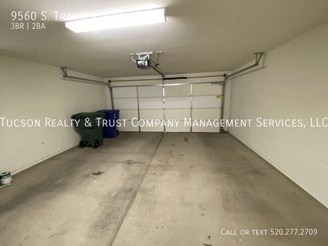 Building Photo - 9560 S Trapper Ridge Dr