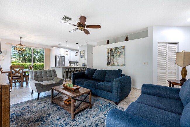 Building Photo - 12582 Shoreline Dr