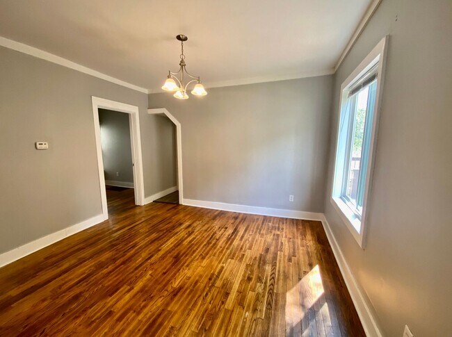 Building Photo - 800 Clancy Ave NE