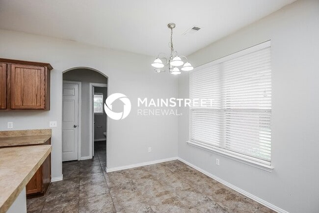 Building Photo - 3 Bedroom Pet-Friendly Home in Crowley, TX with Main Street Renewal