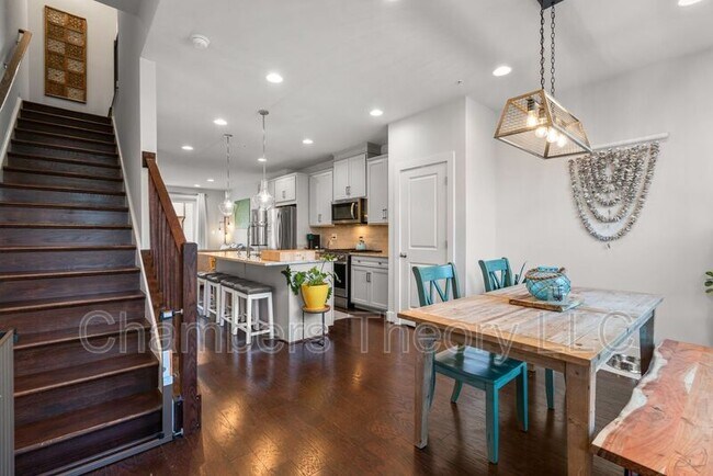 Building Photo - 5136 Randolph Rd