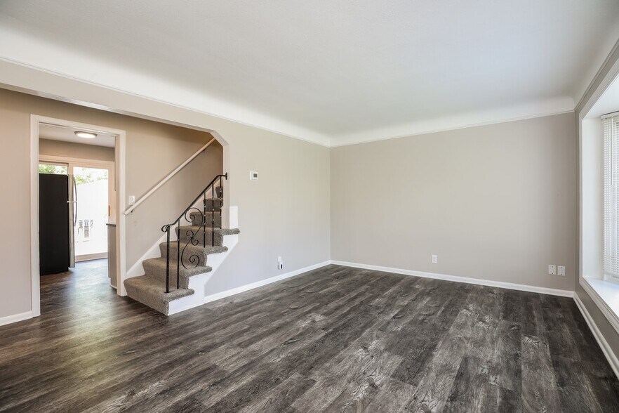 Building Photo - 17209 Deforest Ave