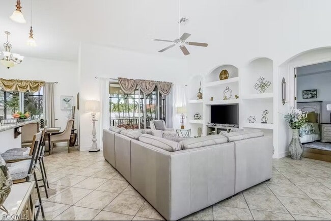 Building Photo - 4102 Oasis Blvd