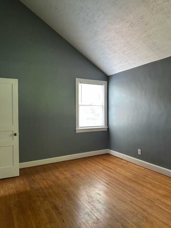 Building Photo - 4906 Ruskin Ave