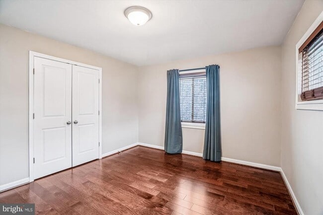 Building Photo - 3720 Harmon Ave