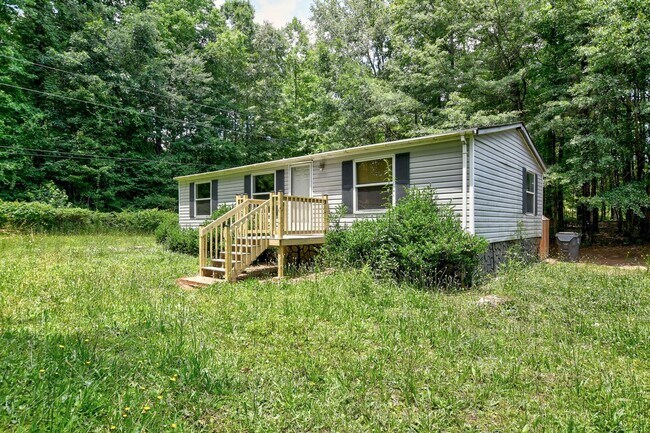 Building Photo - Temple GA - Paulding County - 3 bedrooms/2 baths $1350.00/month