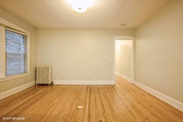 Building Photo - 2 bedroom in Evanston IL 60202