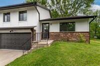 Building Photo - 4300-4302 Mount Carmel Lane