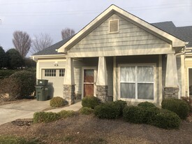 Building Photo - 205 E Stableford Dr