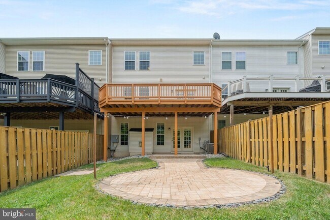 Building Photo - 330 Caldwell Terrace SE