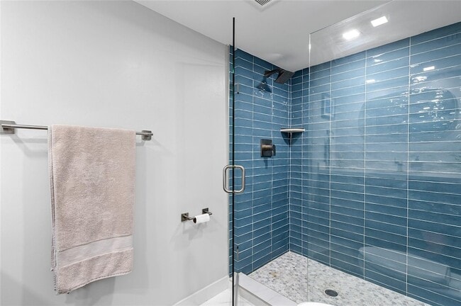 Building Photo - 3900 Galt Ocean Dr