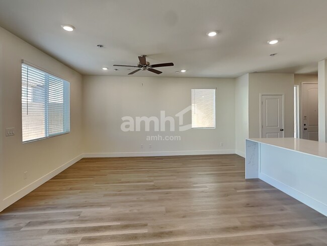 Building Photo - 262 Dahlia Rachel Pl