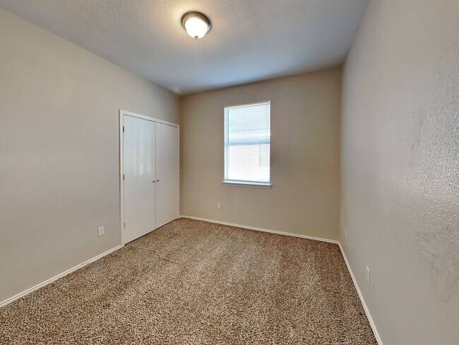 Building Photo - South Fort Worth in Burleson ISD, Mission Ridge Estates