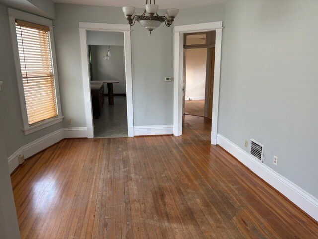 Building Photo - 840 Spaight St