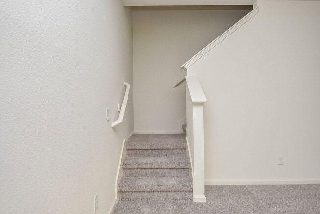 Building Photo - 3603 Admiralty Dr