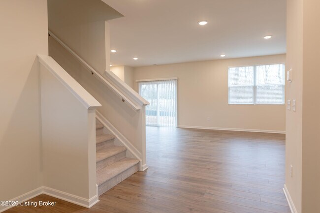 Building Photo - 2023 Lyndon Green Cir