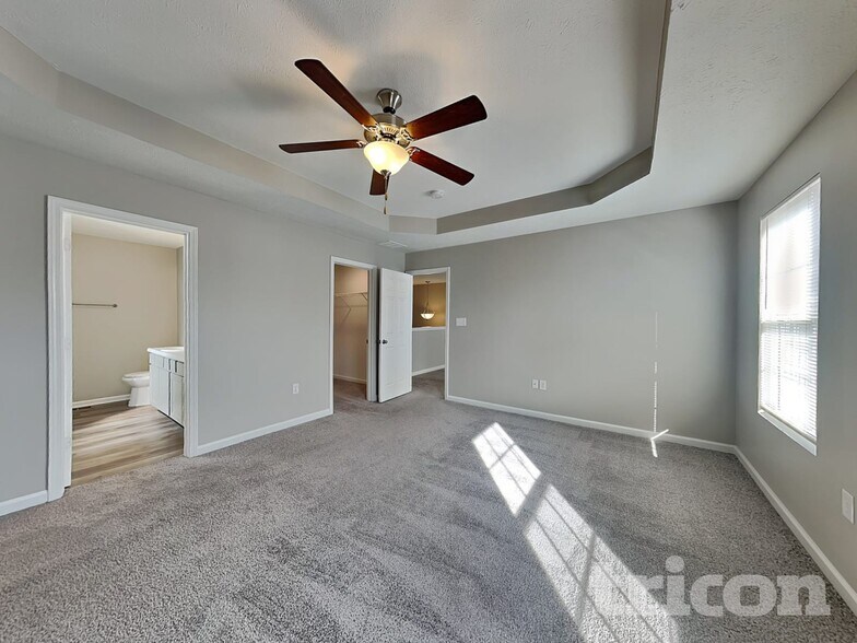 Building Photo - 2004 Shadow Creek Blvd