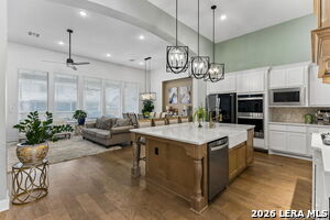 Building Photo - 6826 Hallie Lp