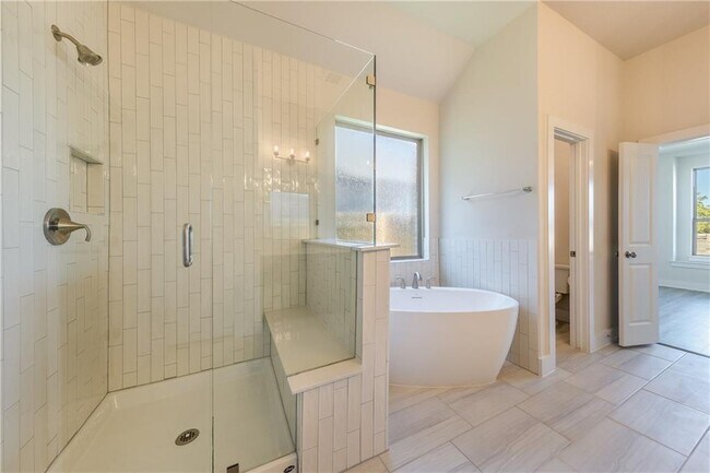 Building Photo - 844 Paseo de Castana Wy