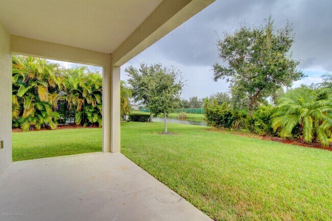 Building Photo - 5864 Trieda Dr