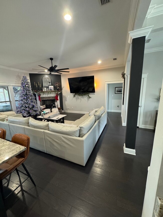 Building Photo - 12264 Lone Eagle Dr