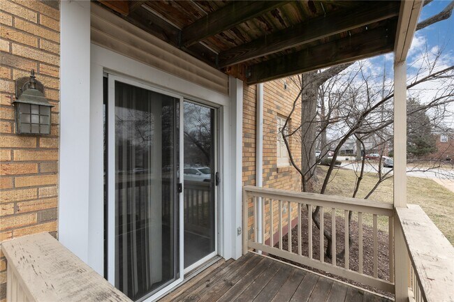 Building Photo - 8901 Cardinal Terrace