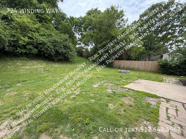 Building Photo - 724 Winding Way