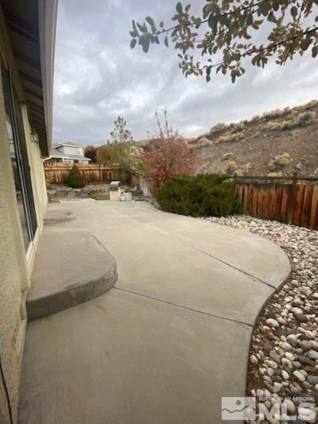 Building Photo - 2847 Falcon Ridge Dr