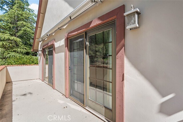 Building Photo - 887 Talisman Ln