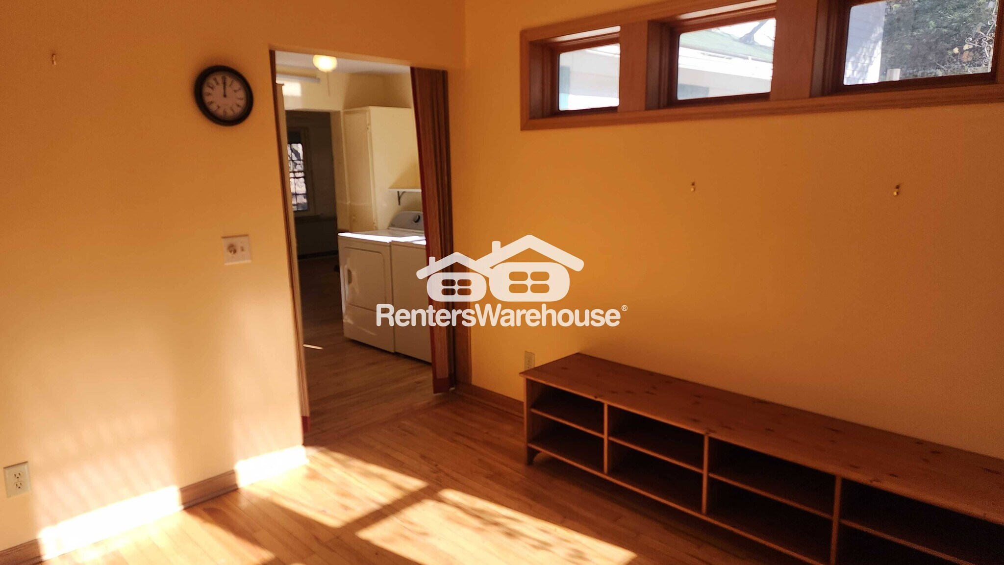 Building Photo - 1134 Rustic Rd 4