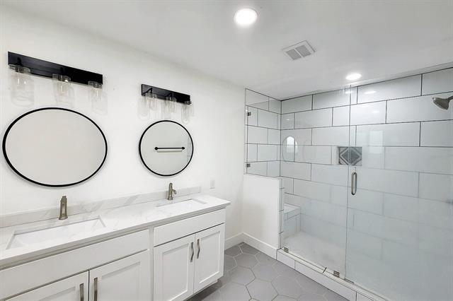 Building Photo - 2646 Heatherwood Dr