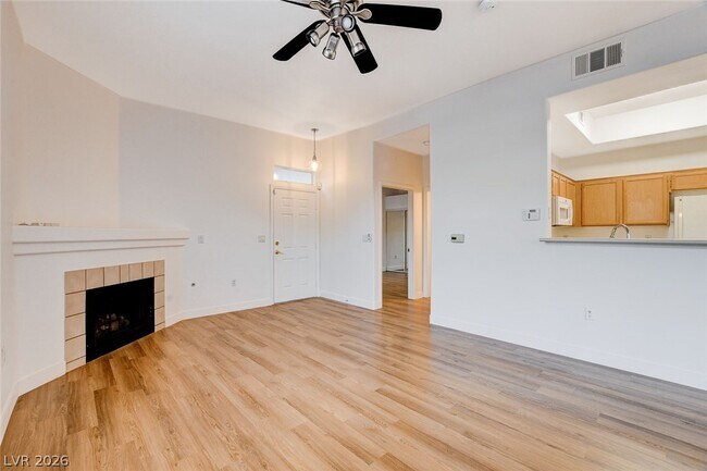 Building Photo - 700 Carnegie St