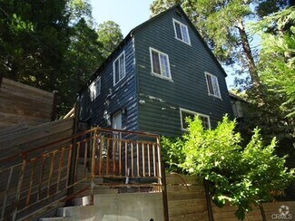 Building Photo - Cedar Glen Gem