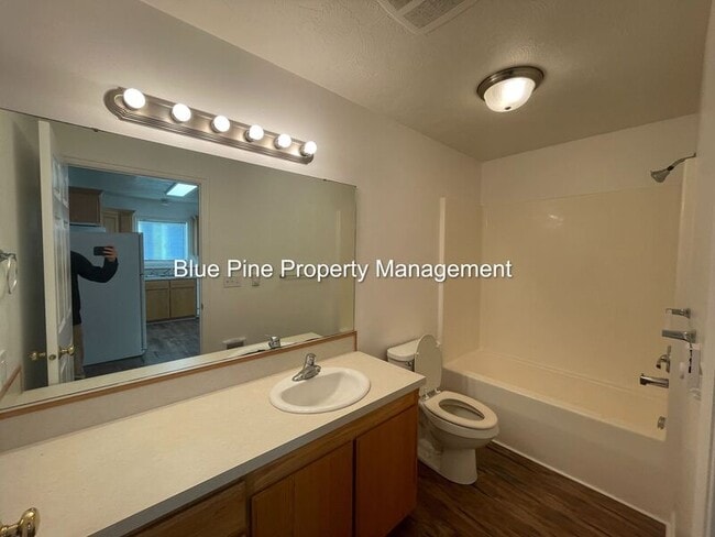 Building Photo - 139 Stockham Boulevard