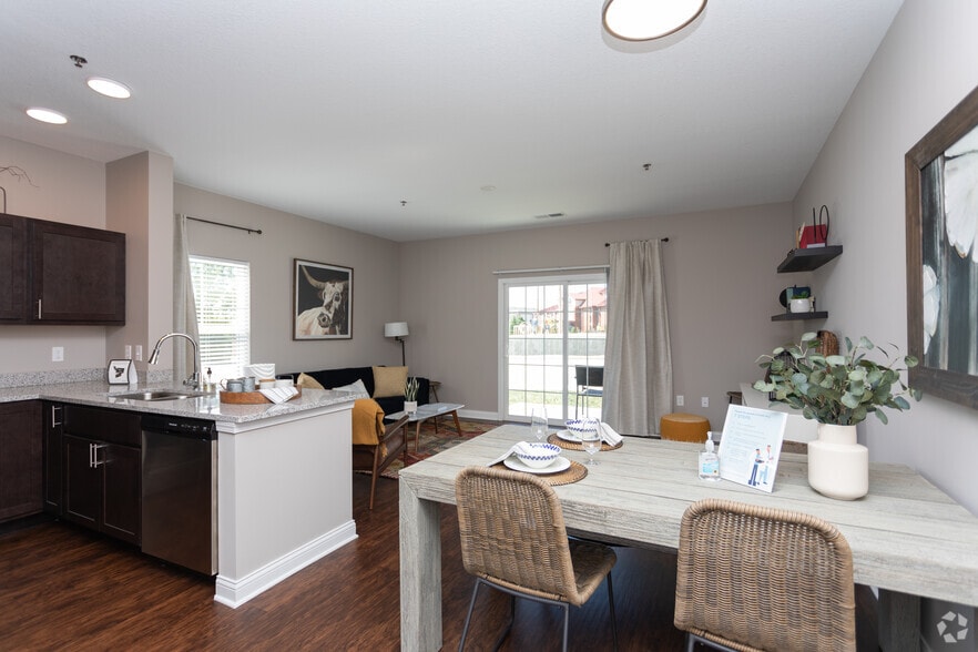 Primary Photo - The Ventry Apartments