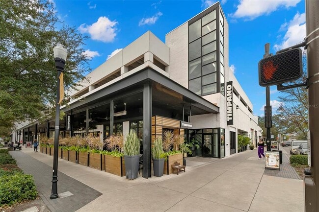Building Photo - 800 S Dakota Ave