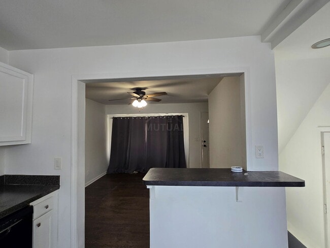 Building Photo - 25312 Winton St