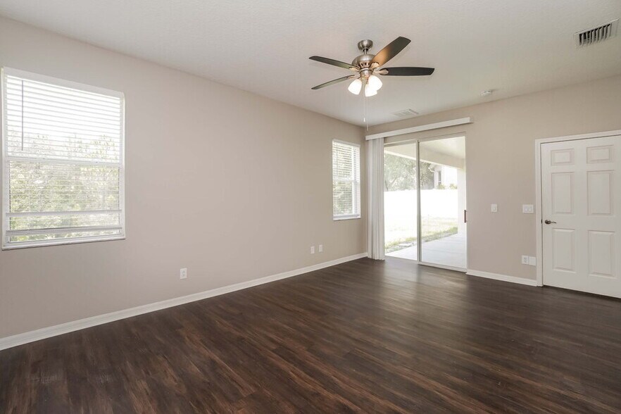 Building Photo - 4341 Larkenheath Dr