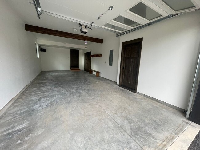 Building Photo - Whitefish Landing Town House