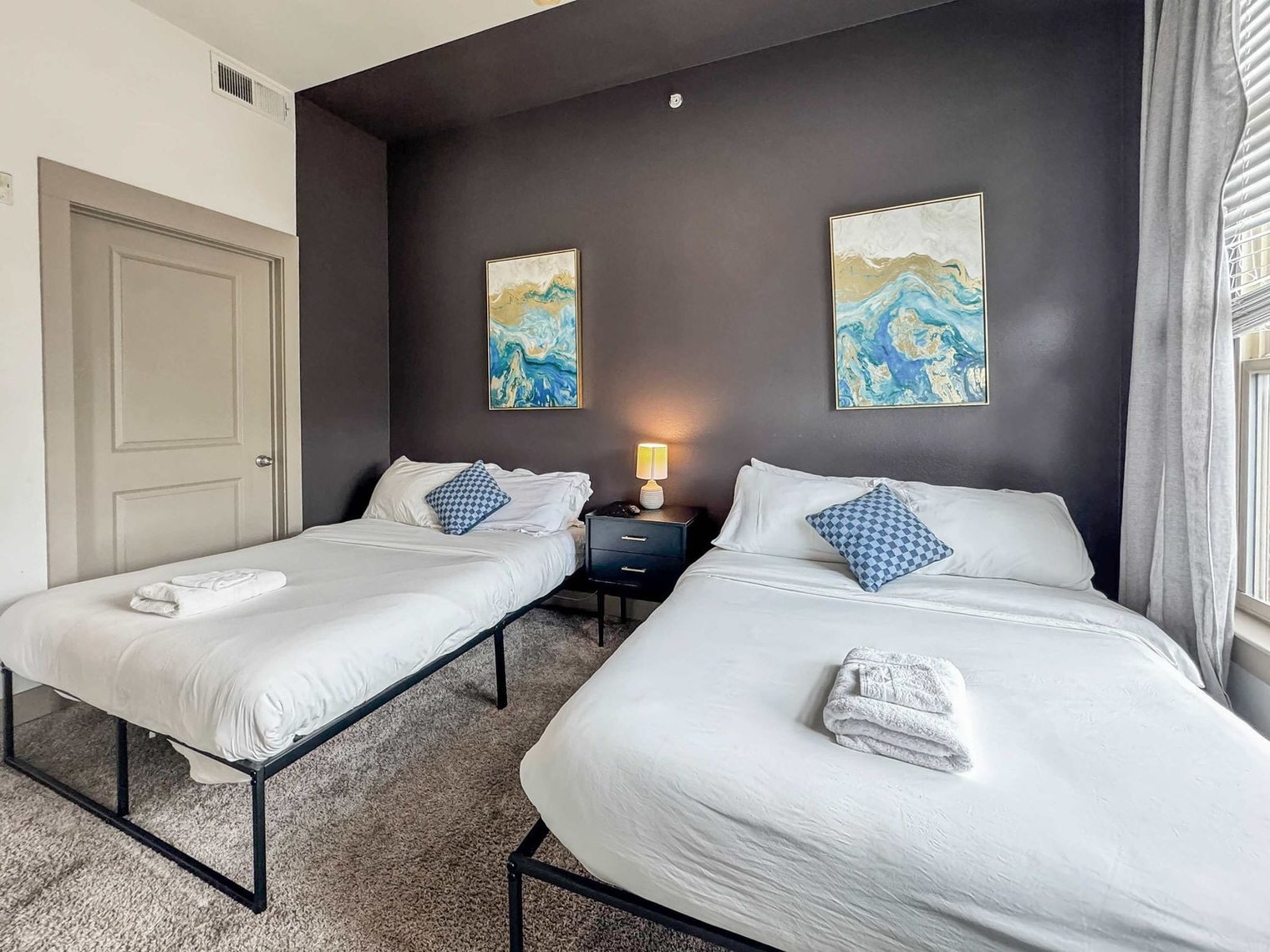 Building Photo - 2901 Indiana St