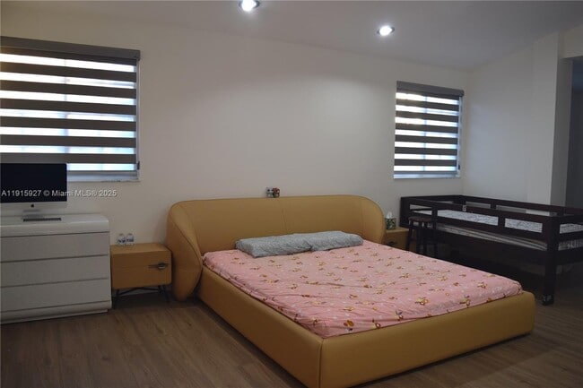 Building Photo - 538 Slippery Rock Rd